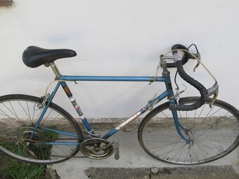 Predám starý bicykel Favorit. - 7