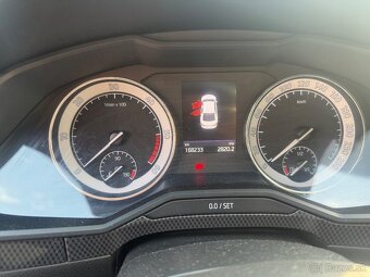 Superb III Sport - 7