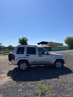 Jeep Cherokee 2.5CRD M5 - 7