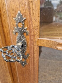 Kredenc, pribornik - 7