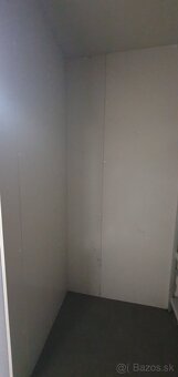 CHLADIACI BOX, MRAZIACI BOX, MRAZIARENSKÝ BOX - 7