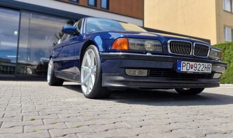 Predám BMW e38 740i bazvanos - 7