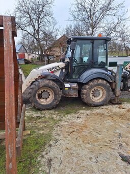 Predam traktorbager TEREX. - 7