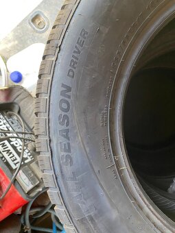 Pneu Imperial 235/65R17 - 7