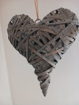 Staršie vypuklé lykové srdce po mamine 25x22x6 cm - 7