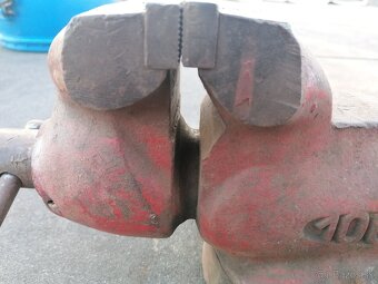 Predám zverák YORK 100 A - 7