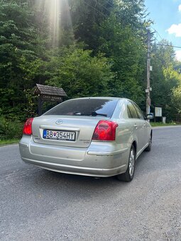 TOYOTA AVENSIS 2.2D - 7