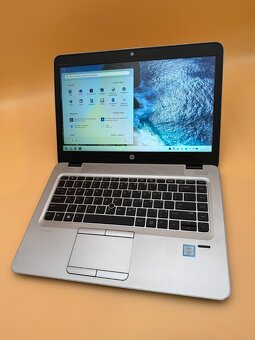 Notebook HP EliteBook 840 G3 i5-6200U / 6GB RAM / SSD + HDD - 7