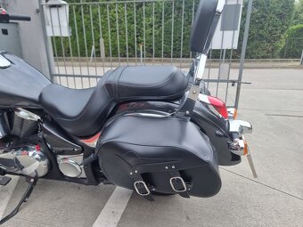Kawasaki VN900 Classic - 7