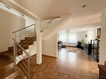 5-izb. RD na predaj v Mojši s veľkým humnom | 750 m2 pozemok - 7