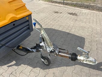 Šroubový kompresor skrutkovy Atlas Copco XAS 47, Doosan - 7