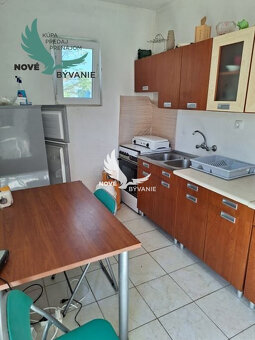Na predaj dom vhodný na investíciu na ostrove Vir v Chorváts - 7