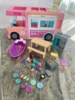 Barbie karavan - 7