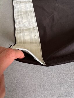 Predám dva čierne závesy - 7