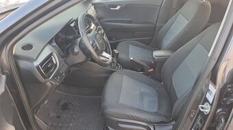 Kia Stonic 1.6 CRDi - 7