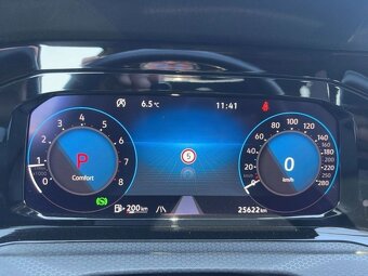 Volkswagen Golf VIII 2.0 TSI DSG GTI - 7