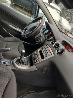 Predám Peugeot 308 - 7
