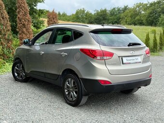 Hyundai ix35 Hnedy interier (polokoza) - 7