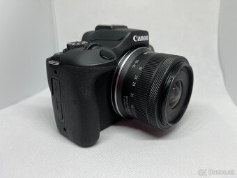 Canon R100 + Canon RF-S 18-45mm - shutter count 21XX - 7