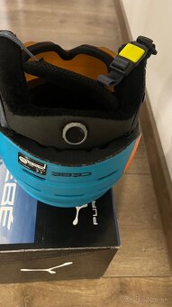 Lyžiarska prilba Cébé - 7