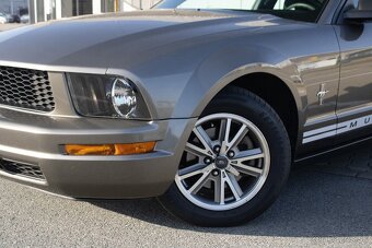 Ford Mustang 155kW (2004) - 7