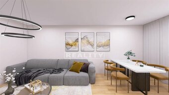 Na predaj veľký 4-izbový byt s balkónom a garážou –... - 7