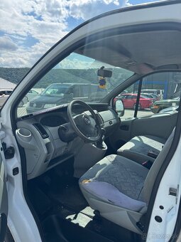 Opel Vivaro - 7