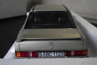 1:18 Mercedes 190 - 7
