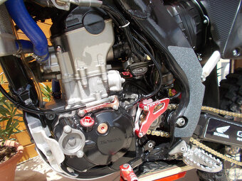 Honda CRF 250 - 7
