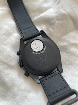 Omega x Swatch: MISSION TO THE MOONPHASE - 7