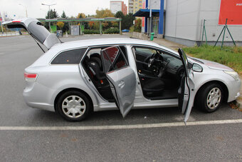 Toyota Avensis - 7