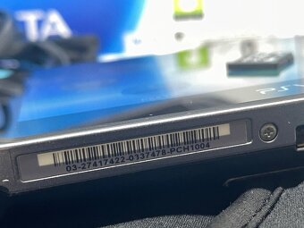 PS VITA PCH-1004 - OLED verzia +8GB - 7