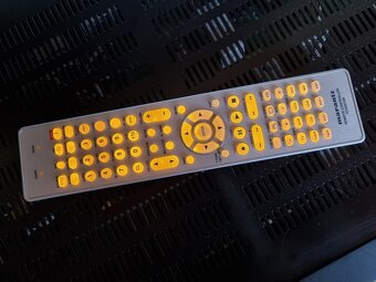 7.1 Receiver domáceho kina Marantz SR4002 - 7