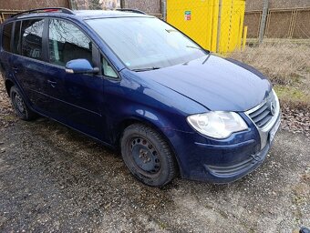 Predám VW Touran 1.9tdi.77 kw bxe. - 7