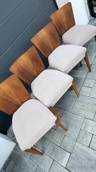 Prečalúnene stoličky Halabala H214. - 7