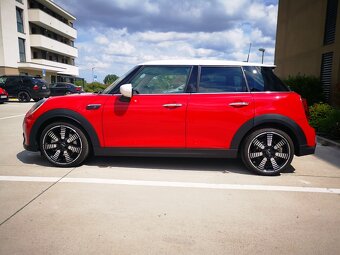MINI Cooper S - 2023 - 5700km - Záruka - 7
