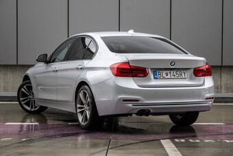BMW Rad 3 320i xDrive Sport Line A/T - 7