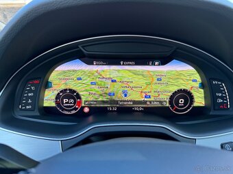 Audi SQ 7 - 7