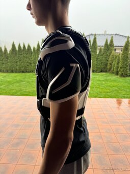 Chránič tela Fox - 7