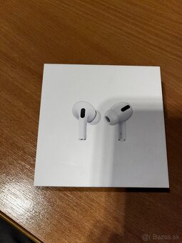 Apple AirPods 2 Pro - 7