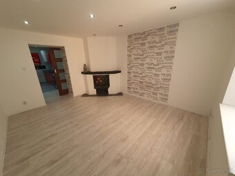 Prenajom 2 izbovy byt Vargove Pole - 7