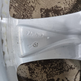 Hliníkové disky 5x112 R17 7J ET45 - 7