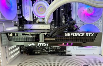 ⭐️ Ryzen 7 9800x3D, RTX 5080 16GB, 32GB RAM, 2TB SSD, 850W - 7