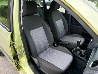 Ford Fiesta 1.3i - 7