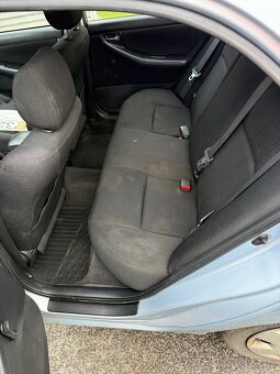 Toyota corolla - 7