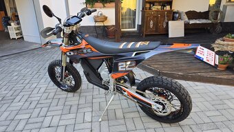 Stark VARG Supermoto 80 HP - 7