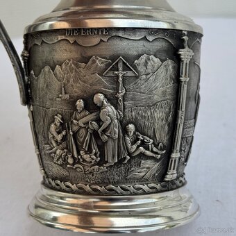 Pěkný cínový džbánek s vesnickými motivy - 7