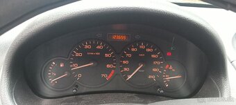 Peugeot 206 1.4i - 7