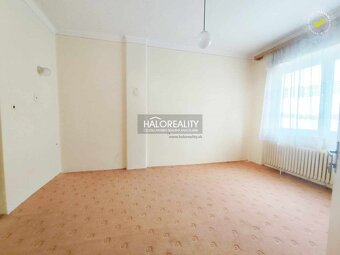 HALO reality - Predaj, komerčný objekt Pukanec, Námestie - Z - 7