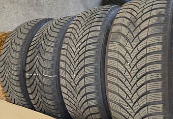 5x112,r16,Dezent,7Jx16,et35-205/60-Semperit-3924-8mm+ - 7